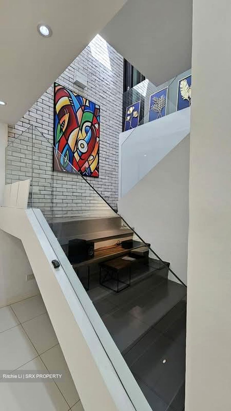 Lucky Heights (D16), Terrace #588864511